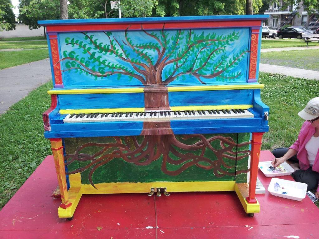 Je Joue sur le Piano de&nbsp;Quartier